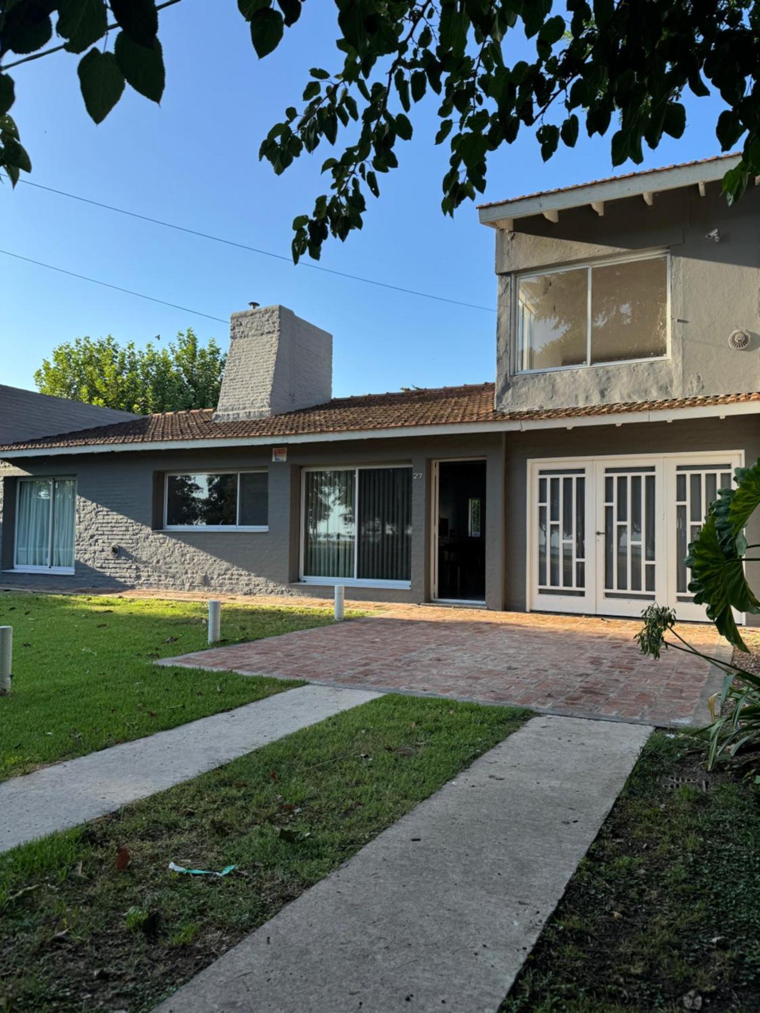 Casa Chalet Ensuenos Vista A La Laguna Chascomús Εξωτερικό φωτογραφία